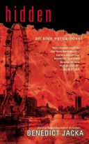 Omslag för Hidden